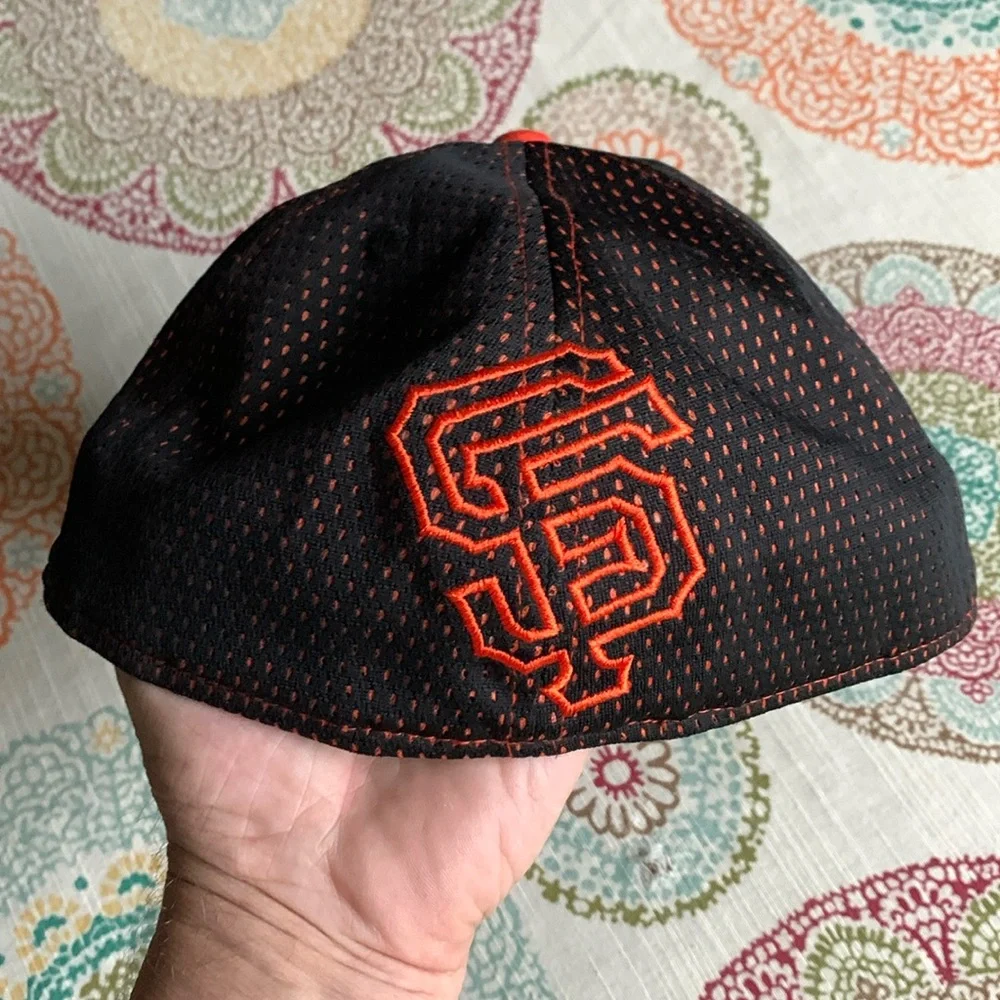 New Era San Francisco Giants Fitted Hat 7 3/4 EUC - Picture 5 of 7